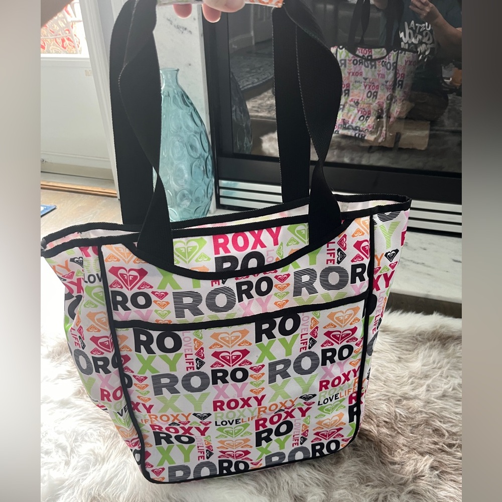 Roxy tote